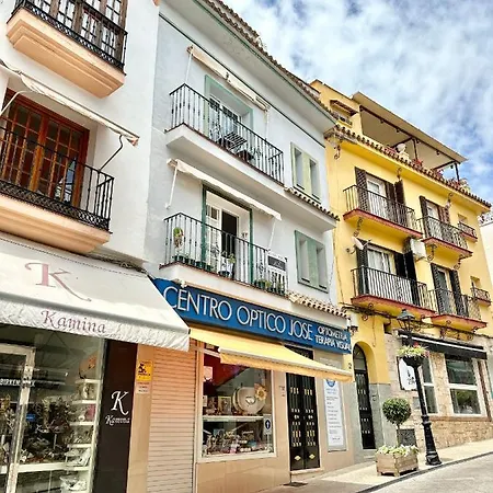 Peral Old Town Penthouse - Eaw Homes 马尔韦利亚