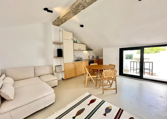 Peral Old Town Penthouse - Eaw Homes 아파트 *