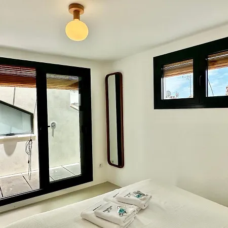 Peral Old Town Penthouse - Eaw Homes Apartment *