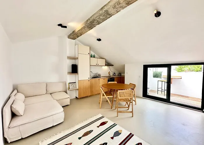 Lejlighed Peral Old Town Penthouse - Eaw Homes