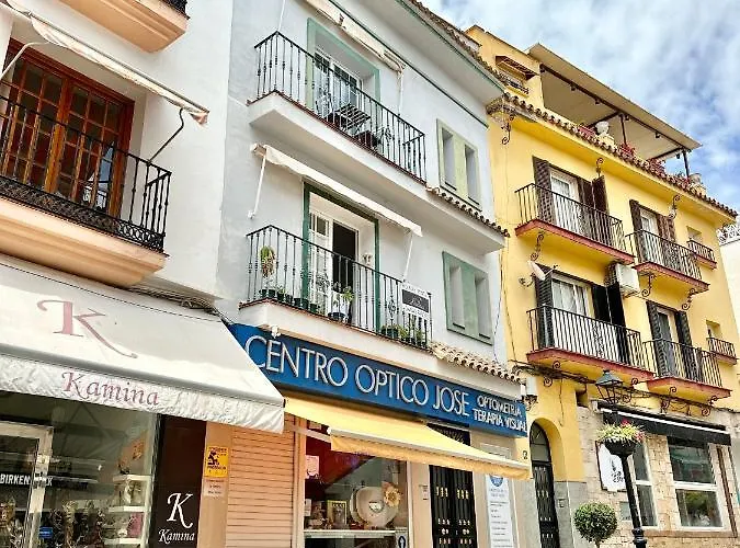 Peral Old Town Penthouse - Eaw Homes Marbella